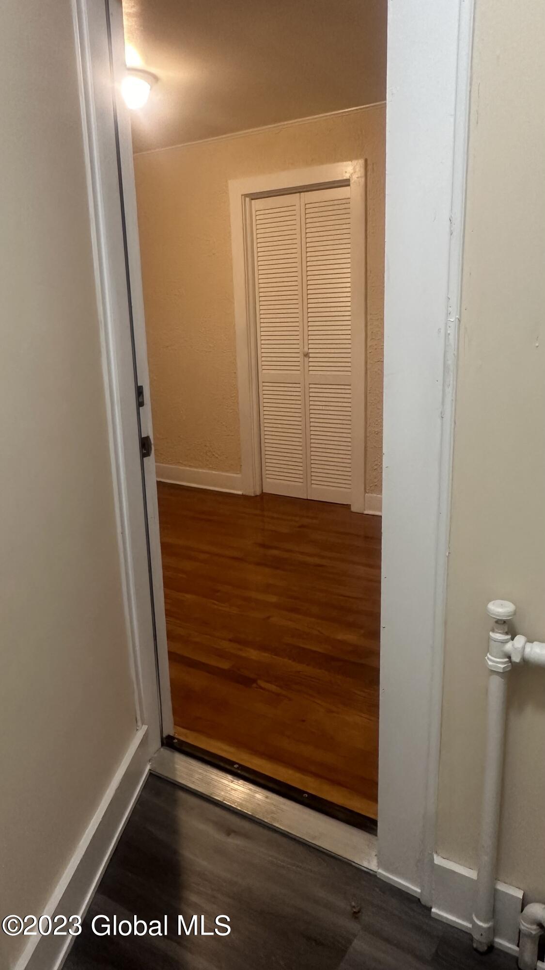 344 Second Avenue Albany, NY 12209 - Photo 22 of 39 IMG_3102