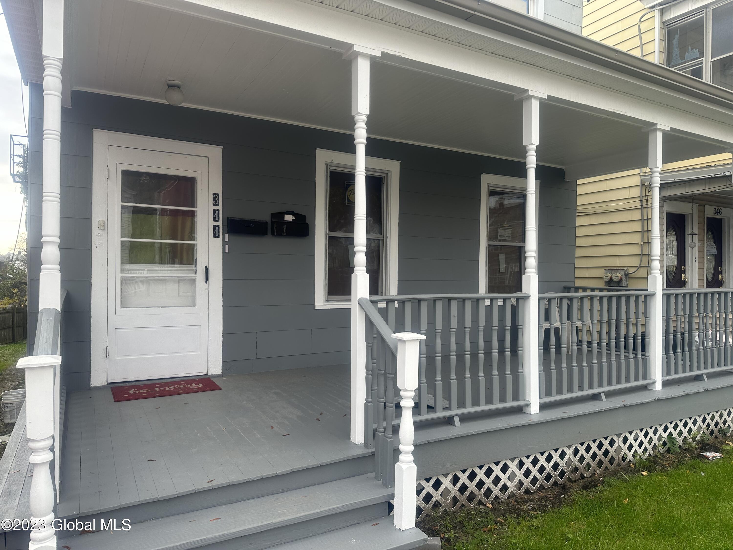 344 Second Avenue Albany, NY 12209 - Photo 3 of 39 IMG_3054