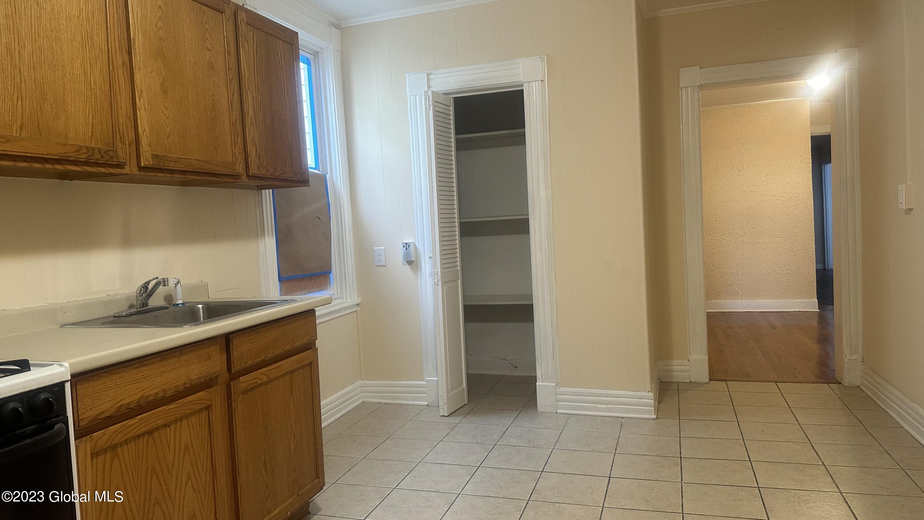 344 Second Avenue Albany, NY 12209 - Photo 34 of 39 IMG_3127