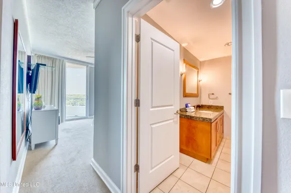 $330,000 | 2060 Beach Boulevard, Unit 502, Biloxi, MS 39531