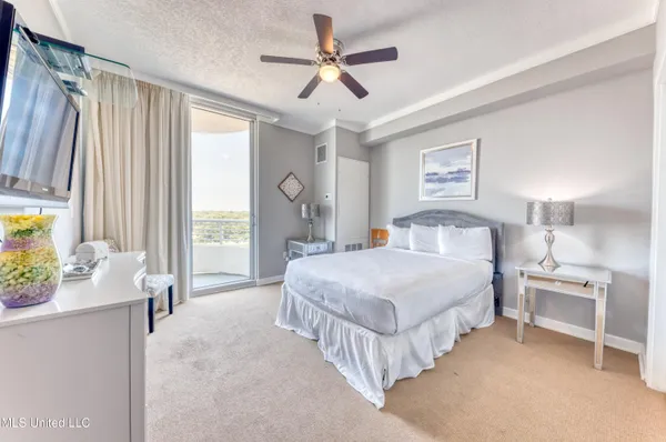 $330,000 | 2060 Beach Boulevard, Unit 502, Biloxi, MS 39531