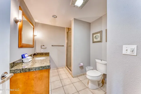 $330,000 | 2060 Beach Boulevard, Unit 502, Biloxi, MS 39531