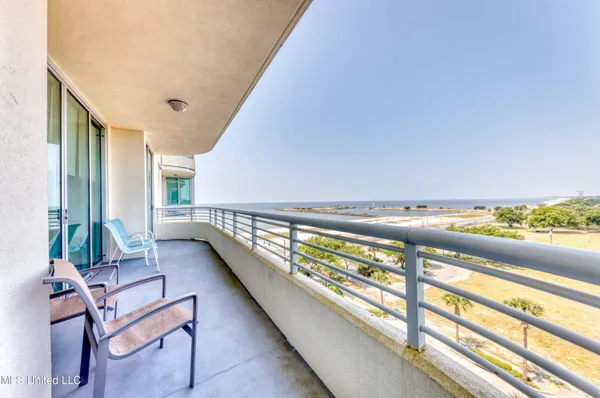 $330,000 | 2060 Beach Boulevard, Unit 502, Biloxi, MS 39531