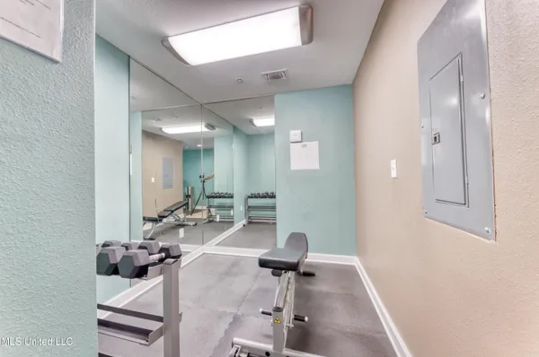 $330,000 | 2060 Beach Boulevard, Unit 502, Biloxi, MS 39531