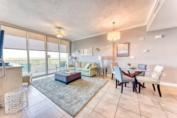 $330,000 | 2060 Beach Boulevard, Unit 502, Biloxi, MS 39531