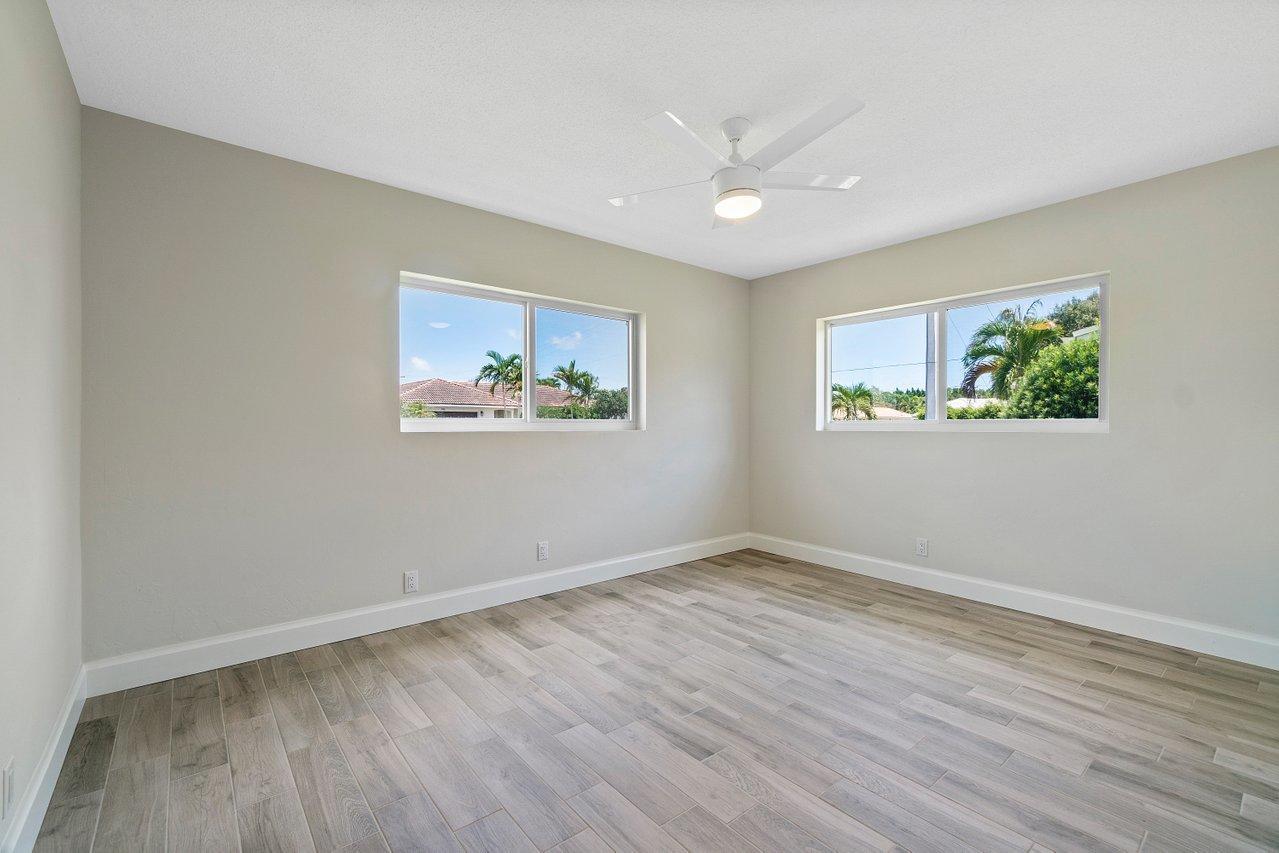 928 Southwest 4th Street Boca Raton, FL 33486 - Photo 19 of 37 Bedroom 3