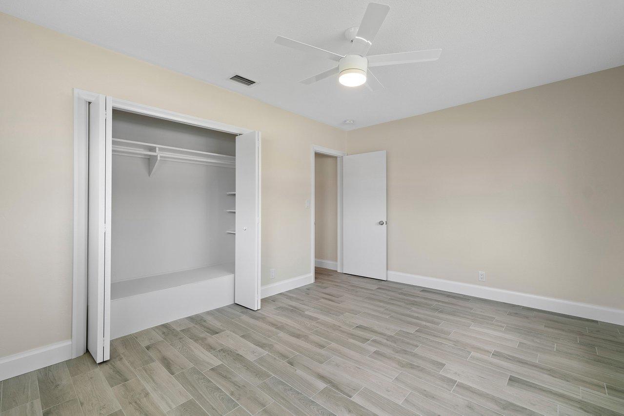 928 Southwest 4th Street Boca Raton, FL 33486 - Photo 20 of 37 Bedroom 3