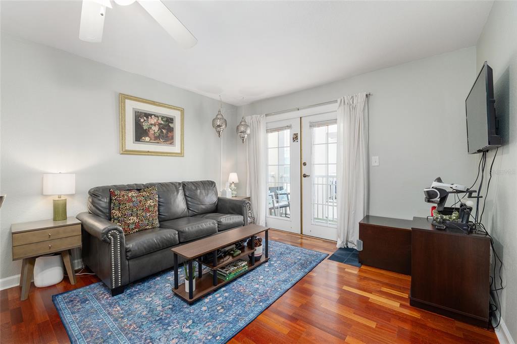 835 Southwest 9th Street, Unit 209 Gainesville, FL 32601 - Photo 12 of 31