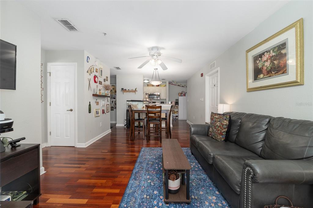 835 Southwest 9th Street, Unit 209 Gainesville, FL 32601 - Photo 13 of 31