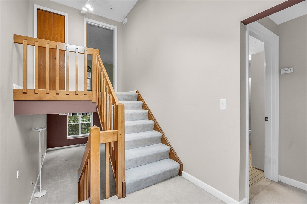 210 Ridgefield Circle, Unit B Clinton, MA 01510 - Photo 28 of 42 Gallery Image 28