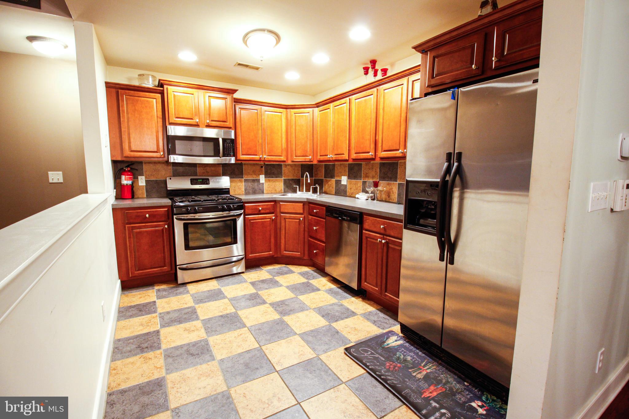 1630 Welsh Road, Unit 56G Philadelphia, PA 19115 - Photo 9 of 25