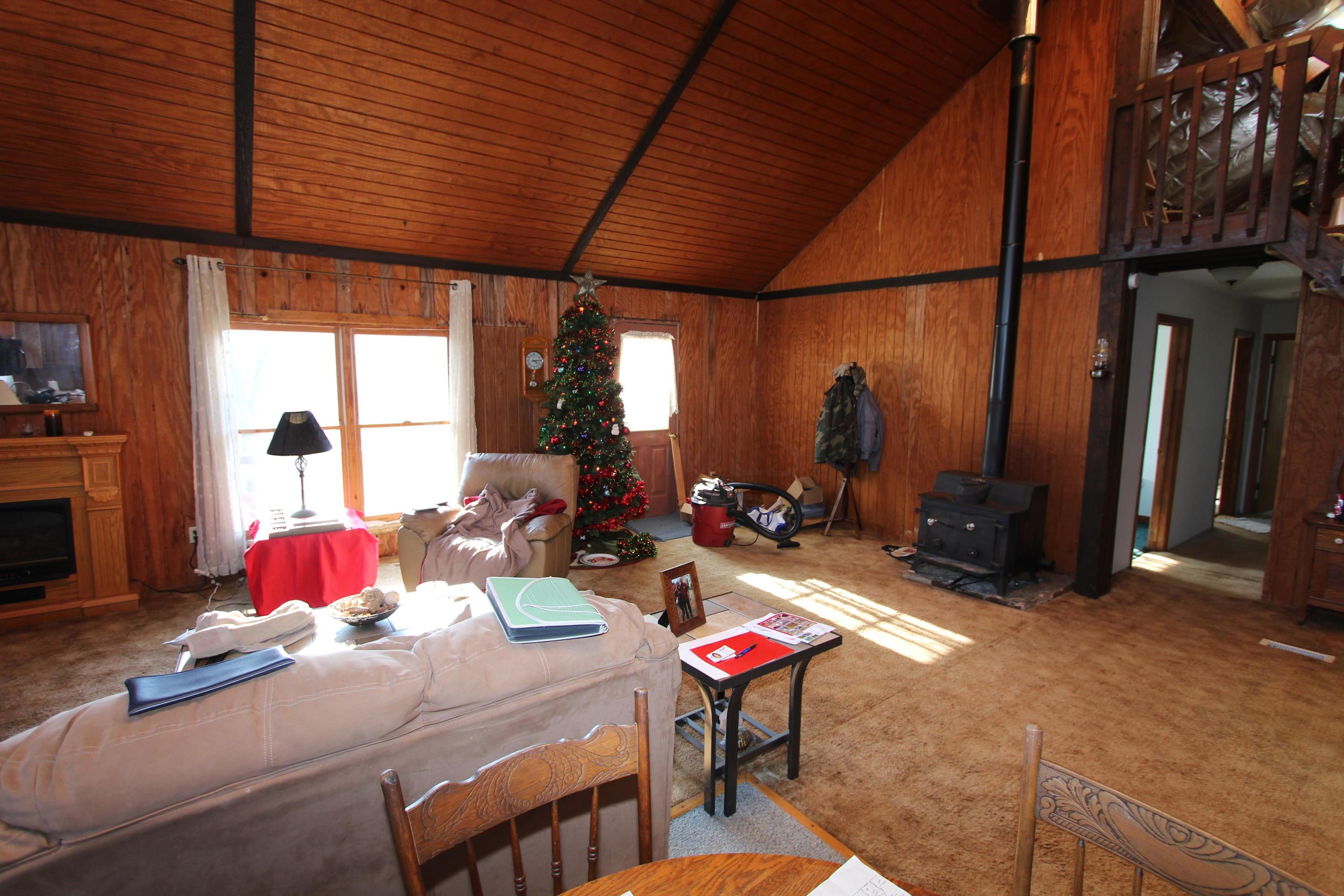 2730 Lake Road Southeast Lancaster, OH 43130 - Photo 13 of 27 Gallery Image 13