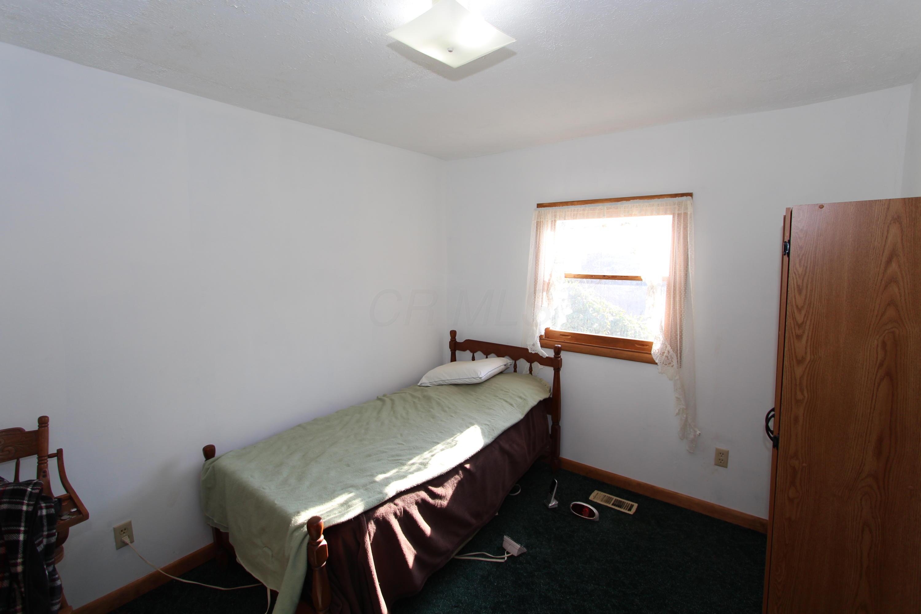 2730 Lake Road Southeast Lancaster, OH 43130 - Photo 20 of 27 Gallery Image 20