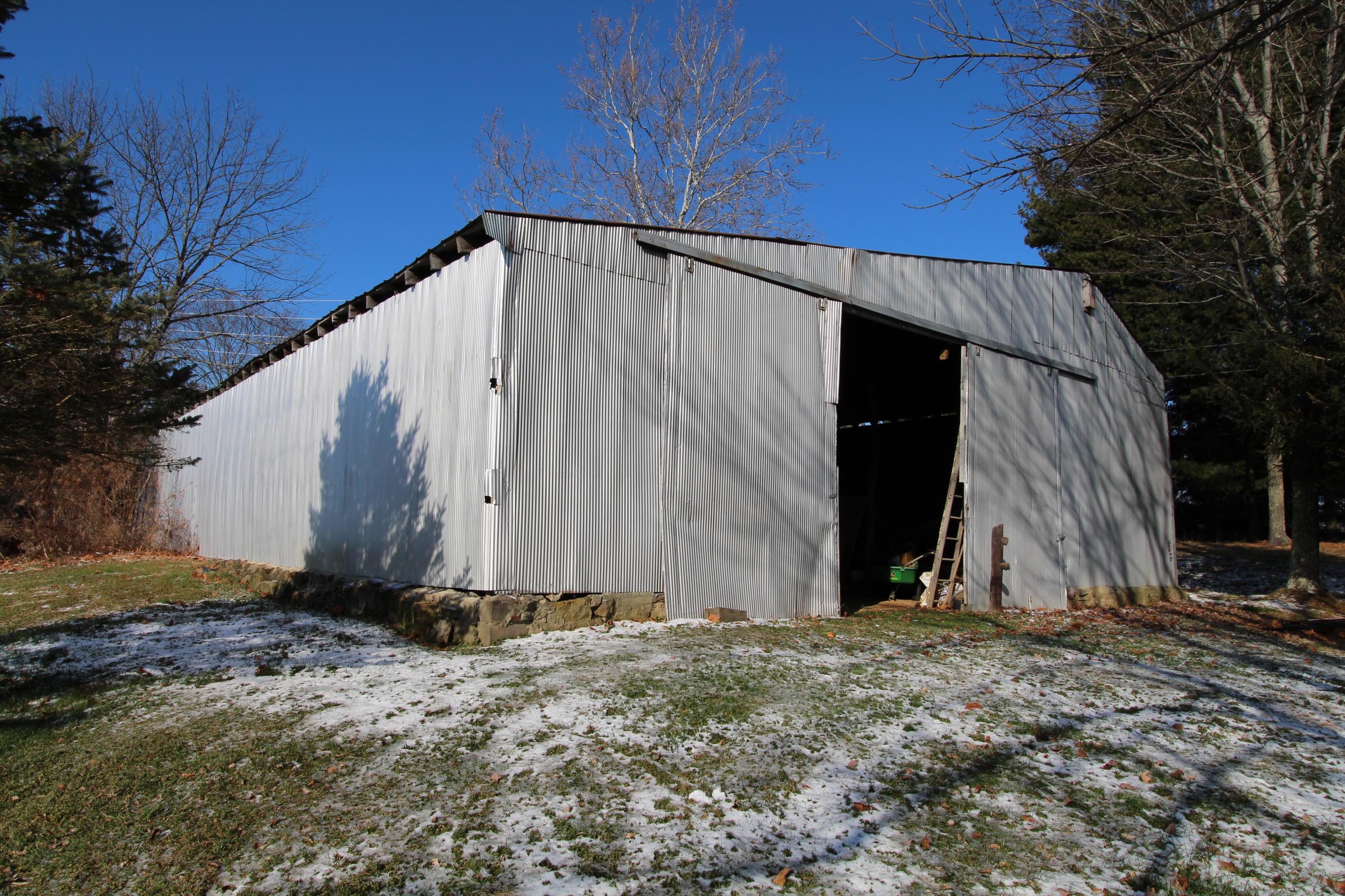 2730 Lake Road Southeast Lancaster, OH 43130 - Photo 23 of 27 Gallery Image 23
