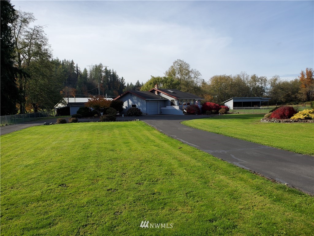 15214 Beaver Lake Road Mount Vernon, WA 98273 - Photo 2 of 28 Gallery Image 2