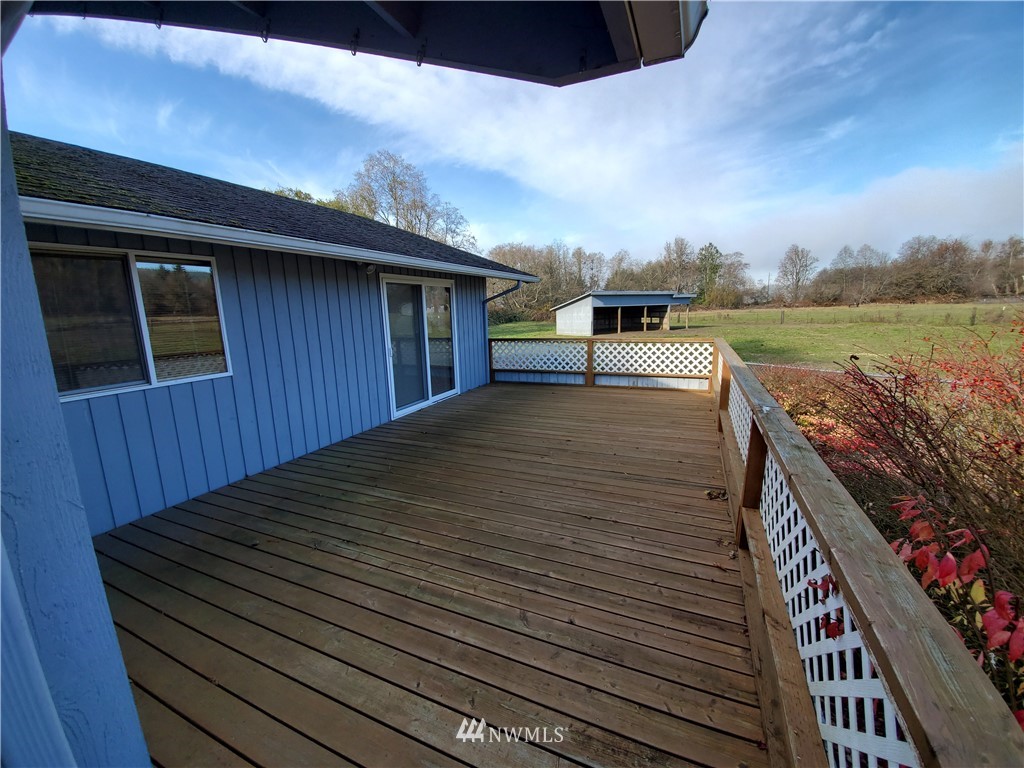 15214 Beaver Lake Road Mount Vernon, WA 98273 - Photo 5 of 28 Gallery Image 5