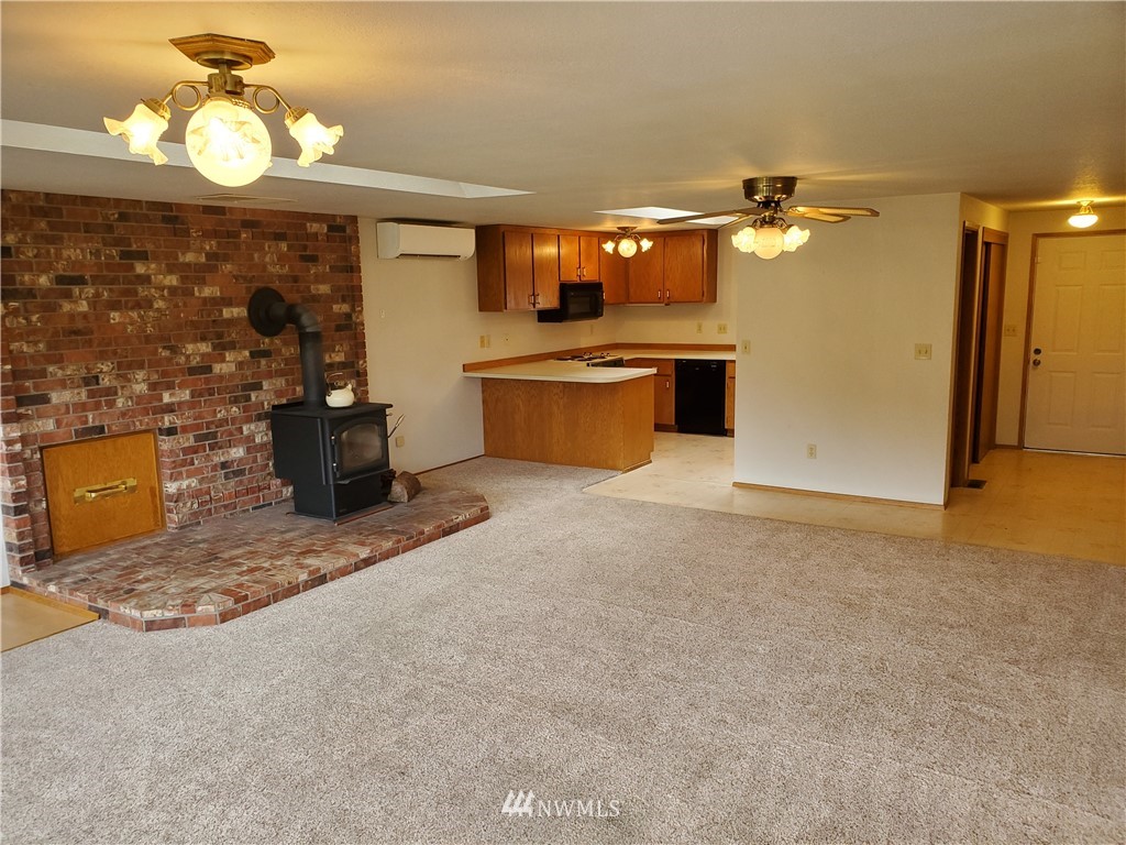 15214 Beaver Lake Road Mount Vernon, WA 98273 - Photo 7 of 28 Gallery Image 7