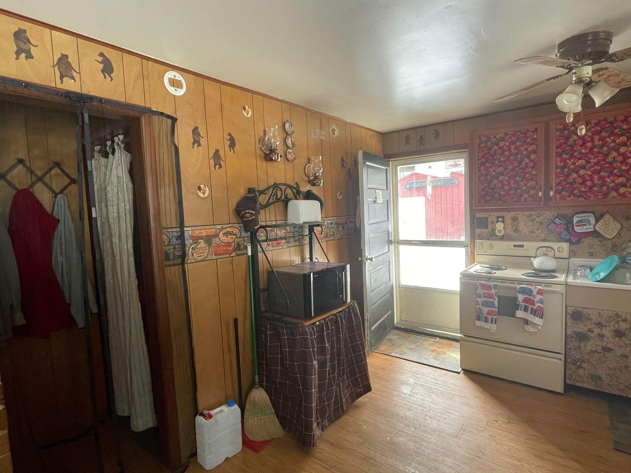 7520 South Pointe Road Sault Ste. Marie, MI 49783 - Photo 8 of 43 Gallery Image 8