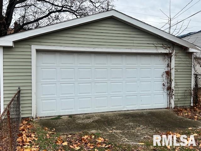 1025 North Walnut Street Springfield, IL 62702 - Photo 6 of 6