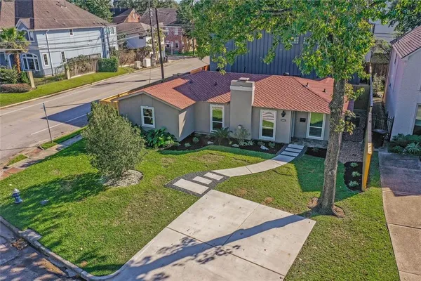 $4,500 | 2401 McClendon Street, Houston, TX 77030