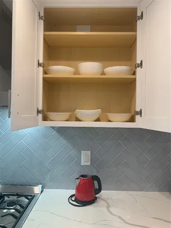 $4,500 | 2401 McClendon Street, Houston, TX 77030