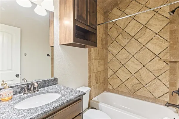 $2,100 | 9128 Parkview Circle, Tolar, TX 76476
