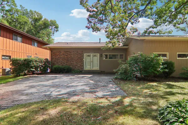 $450,000 | 39563 North Channel View Drive, Antioch, IL 60002