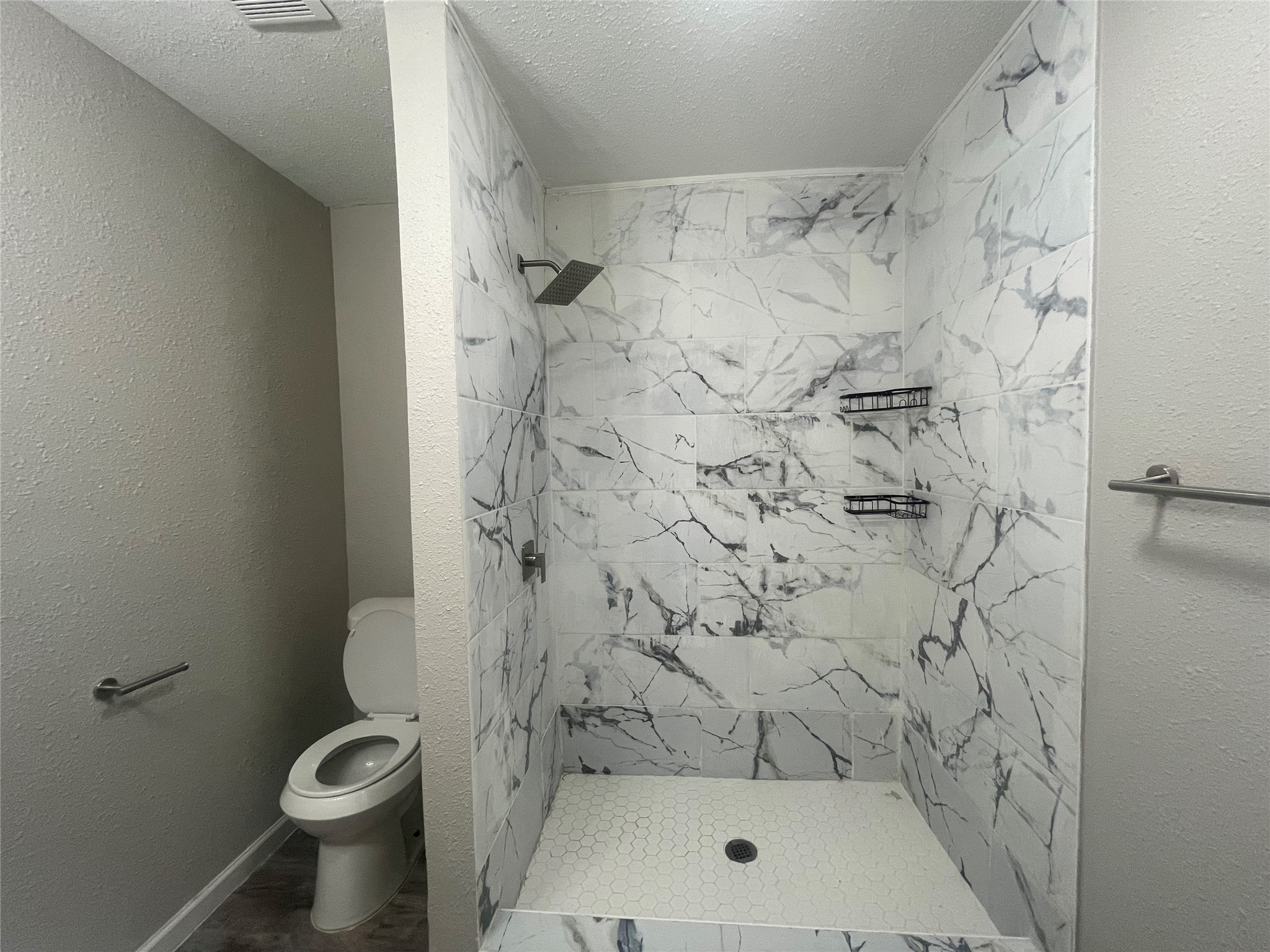 618 West Peach Street Angleton, TX 77515 - Photo 15 of 18