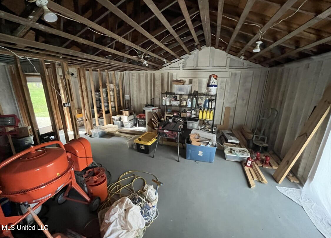 1659 Highway 471 Brandon, MS 39042 - Photo 11 of 19 IMG_6155