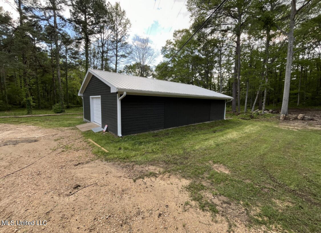 1659 Highway 471 Brandon, MS 39042 - Photo 16 of 19 IMG_6144