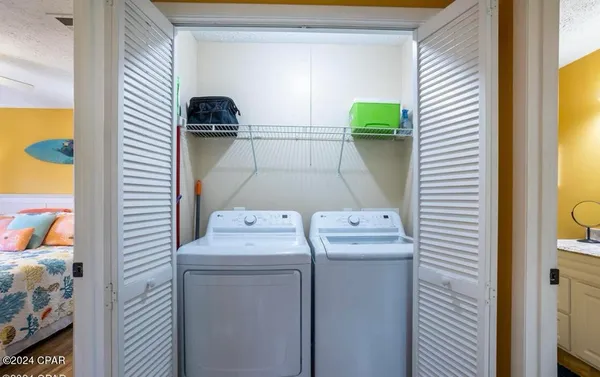 $1,800 | 7125 North Lagoon Drive, Unit C, Panama City, FL 32408