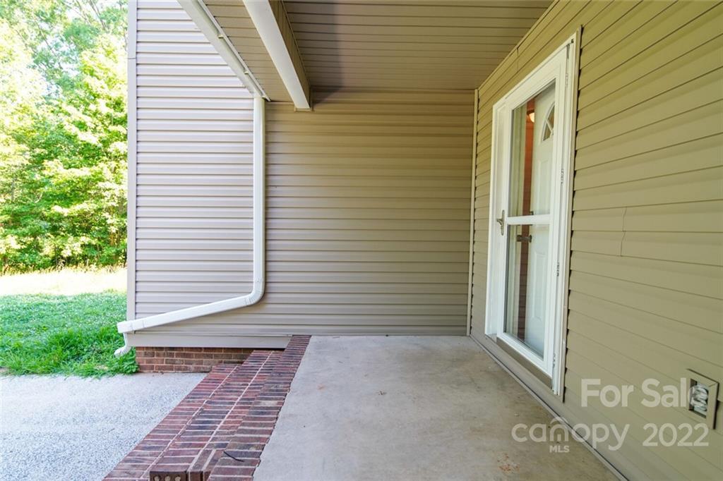 36940 Tercher Road New London, NC 28127 - Photo 4 of 31 Gallery Image 4