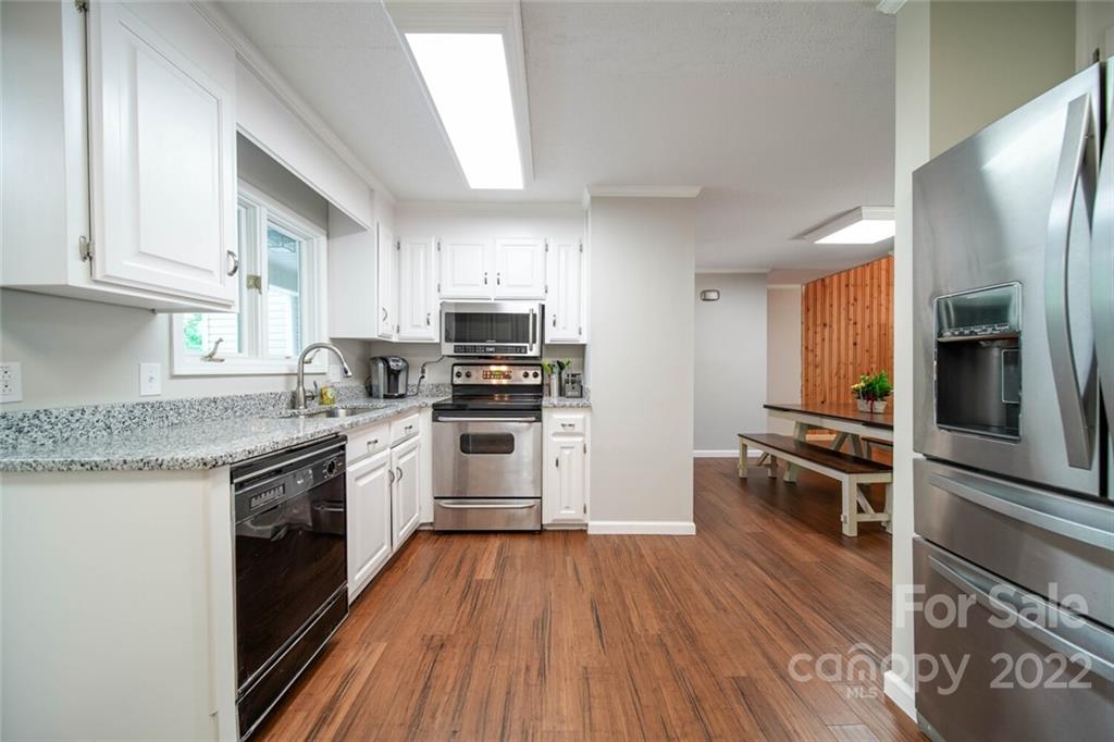 36940 Tercher Road New London, NC 28127 - Photo 10 of 31 Gallery Image 10