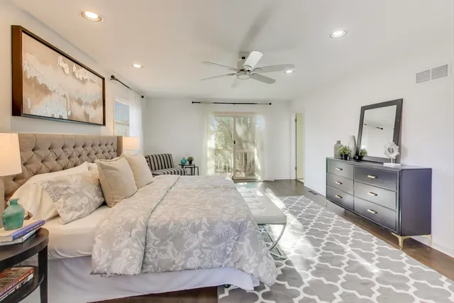 $975,000 | 1925 Ivy Lane, Northbrook, IL 60062