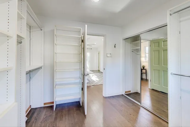 $975,000 | 1925 Ivy Lane, Northbrook, IL 60062