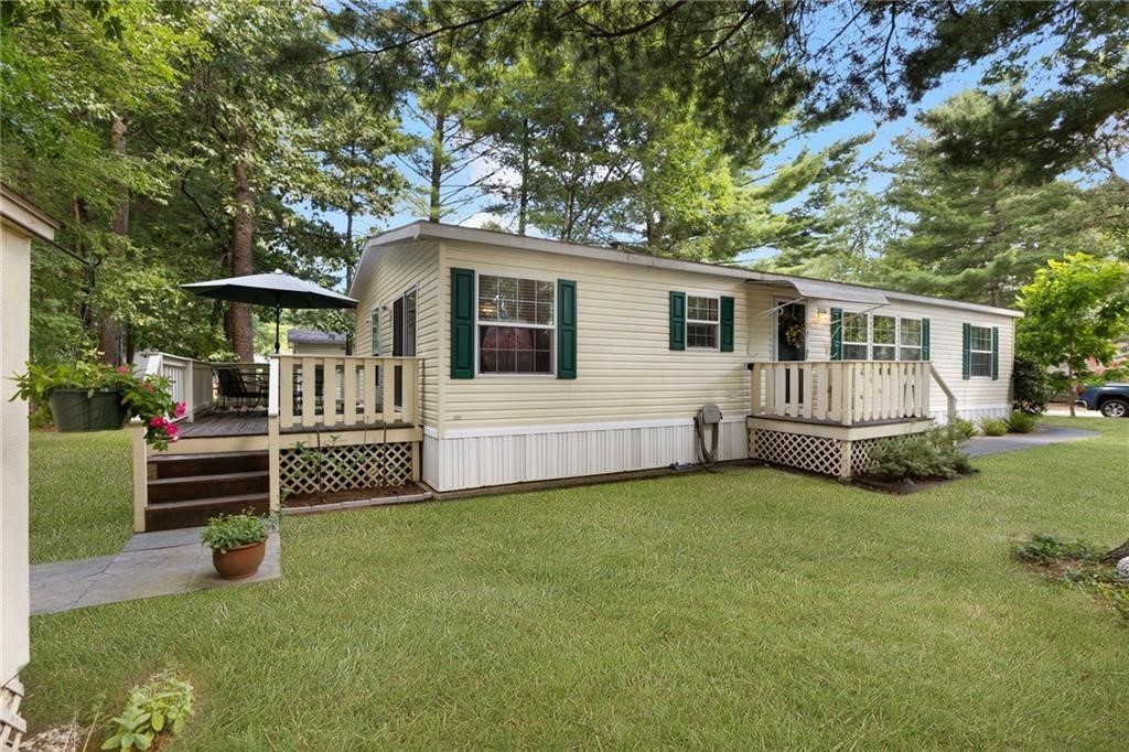 8 King Philip Road Coventry, RI 02816 - Photo 5 of 39