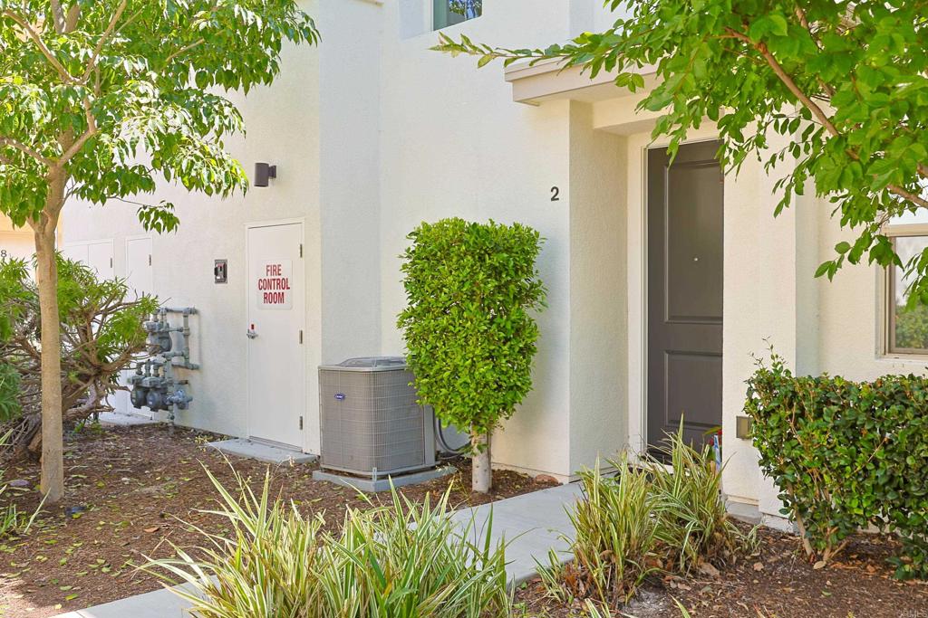 2037 Tango Loop, Unit 2 Chula Vista, CA 91915 - Photo 2 of 60
