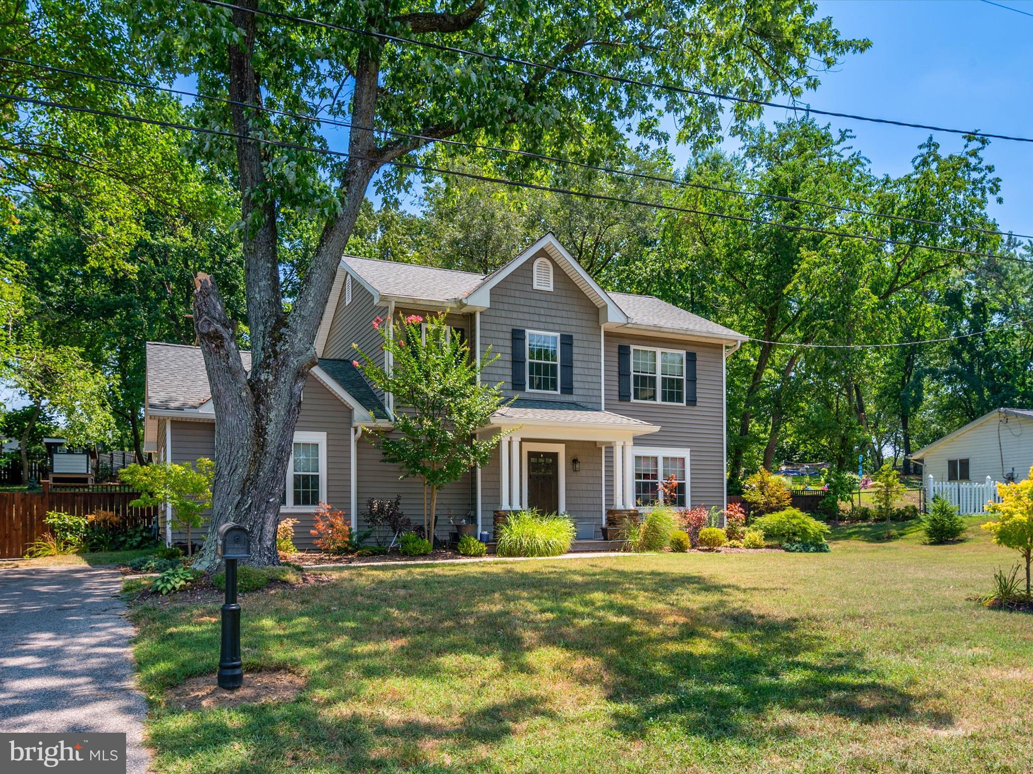 8150 Elizabeth Road Pasadena, MD 21122 - Photo 3 of 38