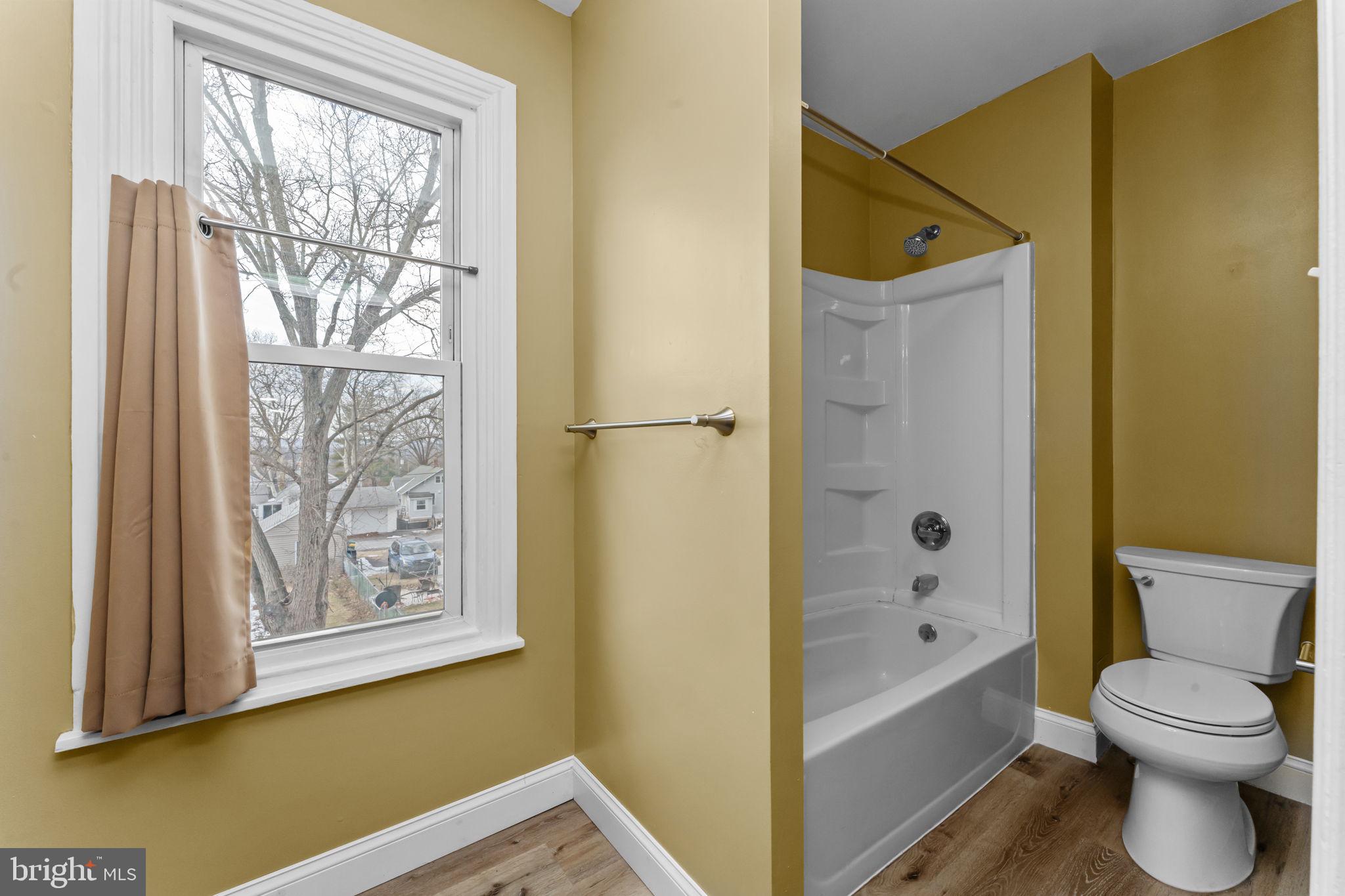 155 Main Street Pennsburg, PA 18073 - Photo 20 of 28