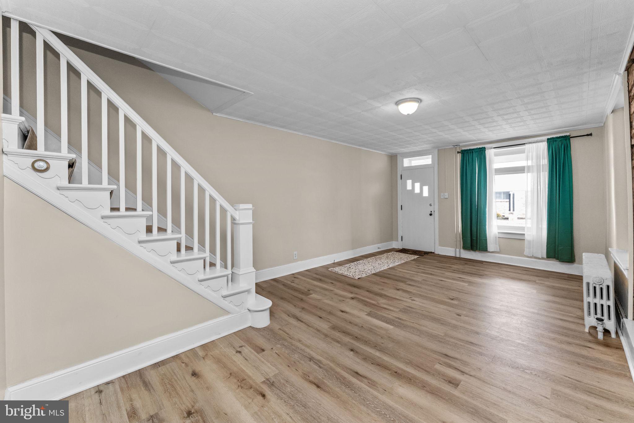 155 Main Street Pennsburg, PA 18073 - Photo 4 of 28