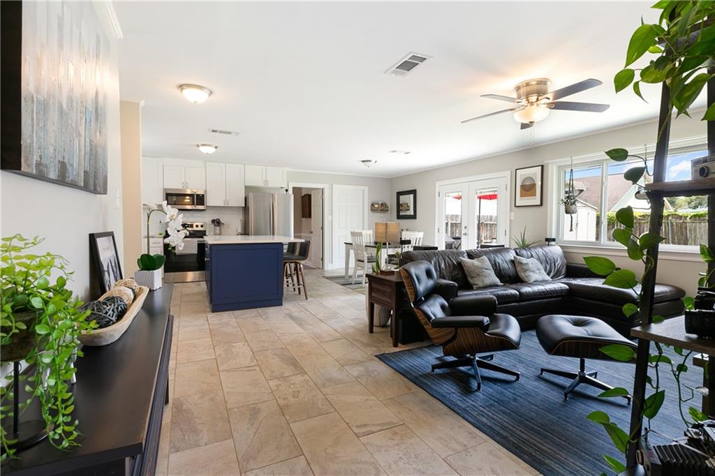 1532 Ridgecrest Drive Slidell, LA 70458 - Photo 3 of 18 Gallery Image 3
