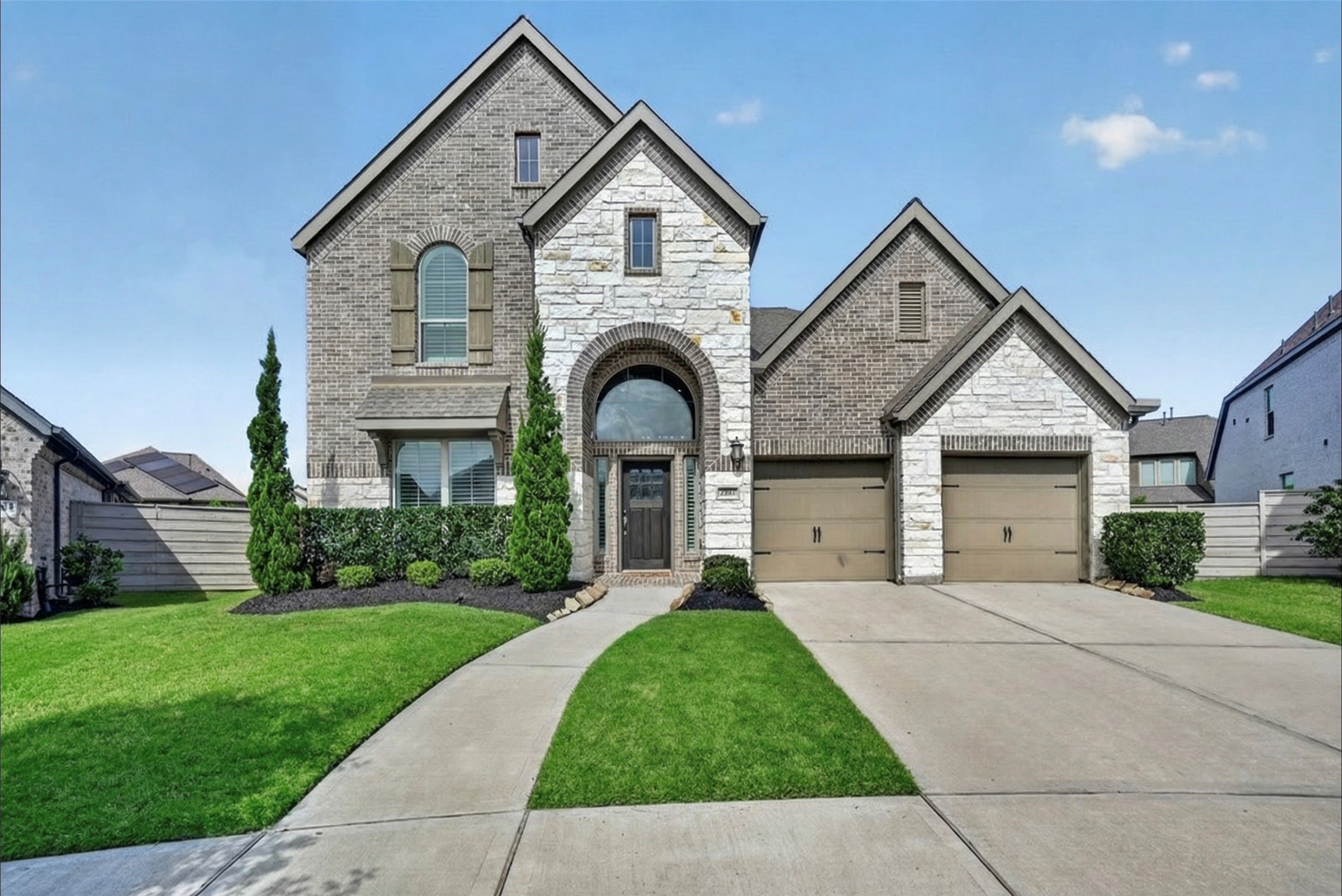 4307 Bluewood Court Manvel, TX 77578 - Photo 1 of 45 Welcome Home to 4307 Bluewood Court!!
