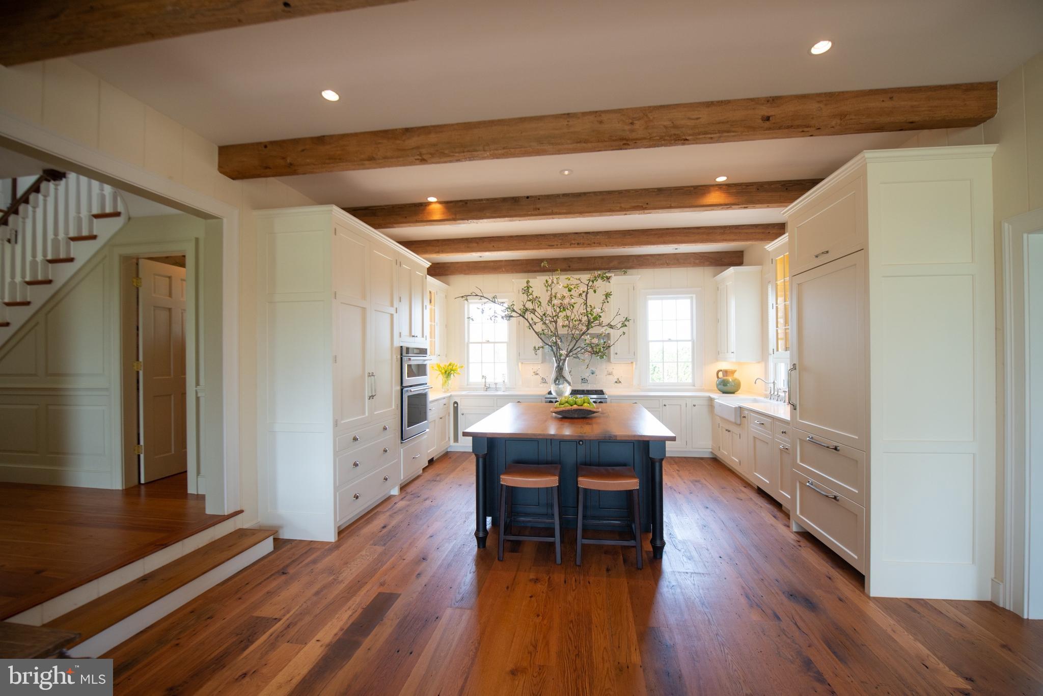 8669 Springs Road Warrenton, VA 20186 - Photo 5 of 50 Exposed Reclaimed Beams