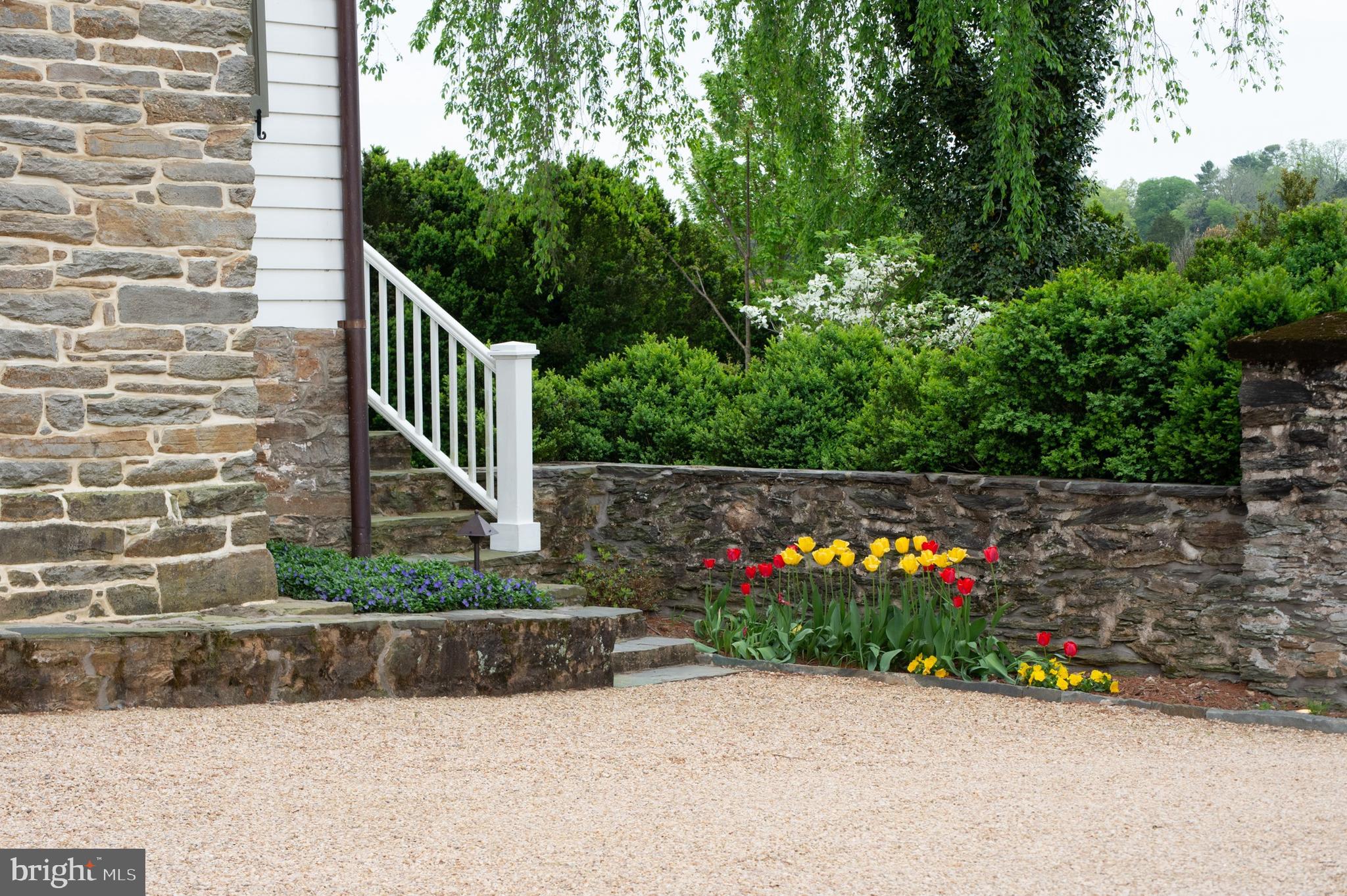 8669 Springs Road Warrenton, VA 20186 - Photo 47 of 50 Professional Landscaping