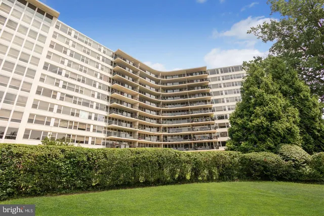 a front view of a building