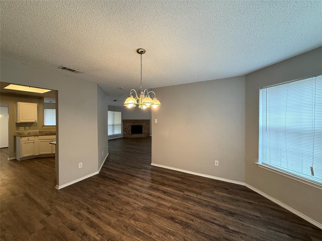 5047 Hollow Ridge Road Dallas, TX 75227 - Photo 10 of 26