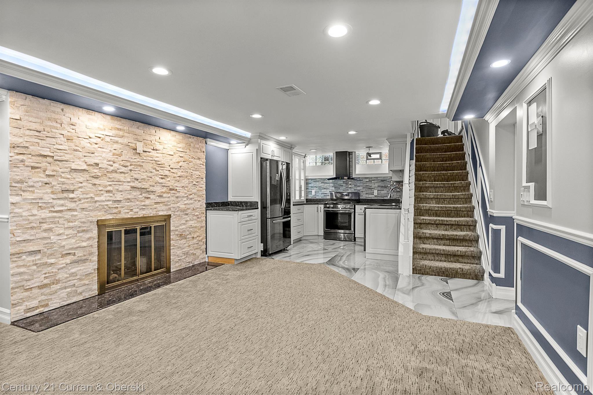 151 South Gulley Road Dearborn, MI 48124 - Photo 50 of 60