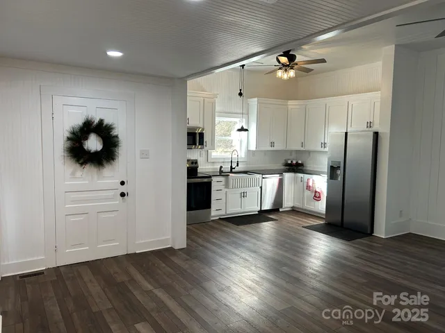 $675,000 | 464 Hamrick Road, Mooresboro, NC 28114