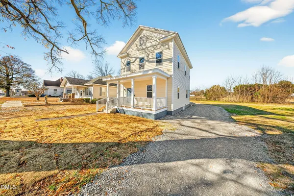 $305,000 | 309 North Wilson Avenue, Dunn, NC 28334