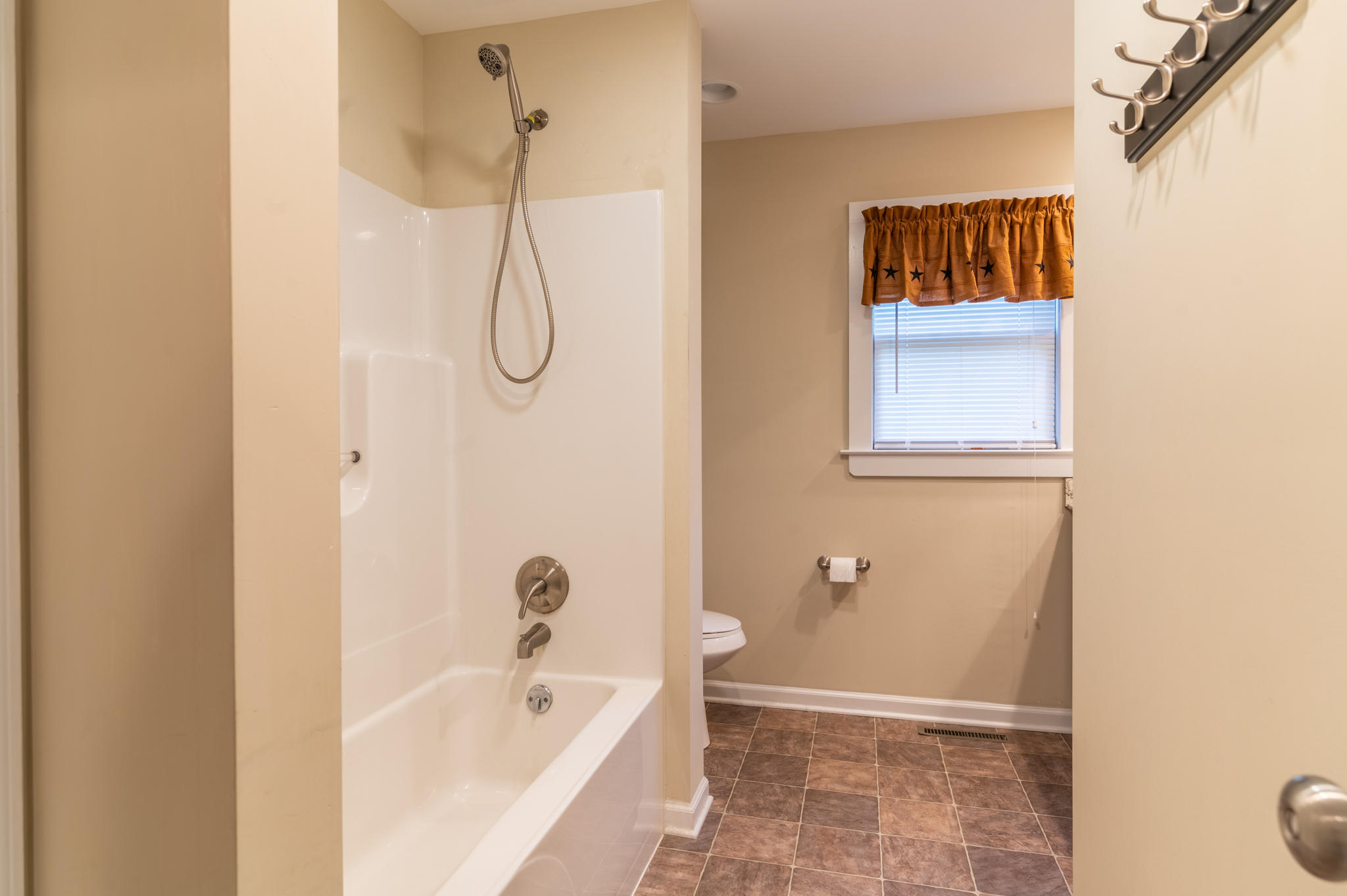 706 Hemlock Road Northwest Roanoke, VA 24017 - Photo 20 of 34 DSC_5858-HDR